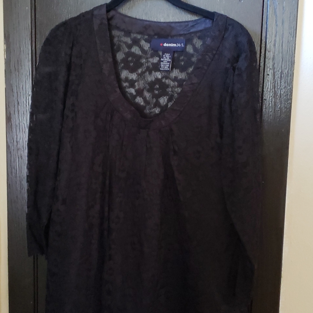 Black lace dress